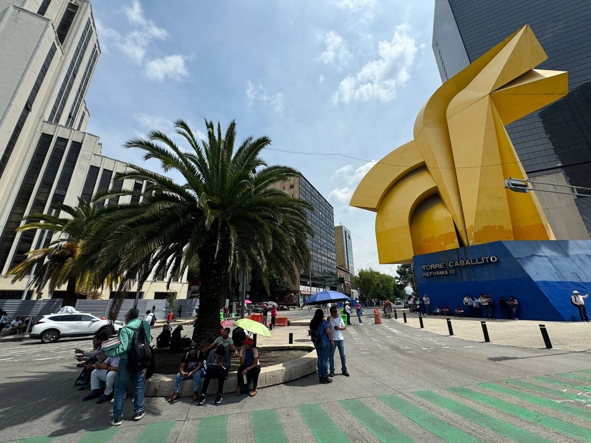 cnte-bloquea-paseo-de-la-reforma-en-su-dia-16-de-huelga_c65c9294-4b6a-49ad-88cc-684dac0929ed_medialjnimgndimagefullsize