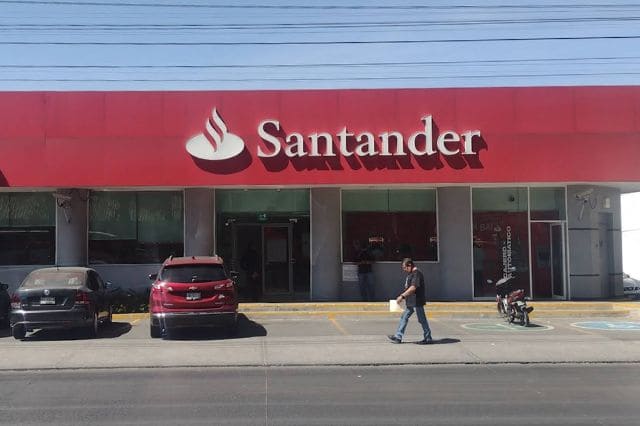roban_50_mil_pesos_a_cuentahabiente_lo_siguieron_1km_antes_del_atraco